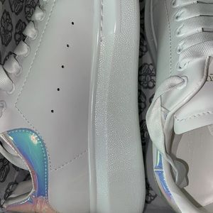 ALEXANDER McQUEEN SHOCK PINK